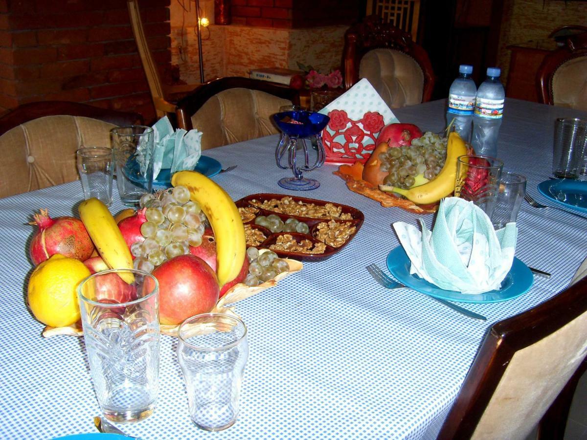 Hotel Nadikvari Тбилиси Екстериор снимка