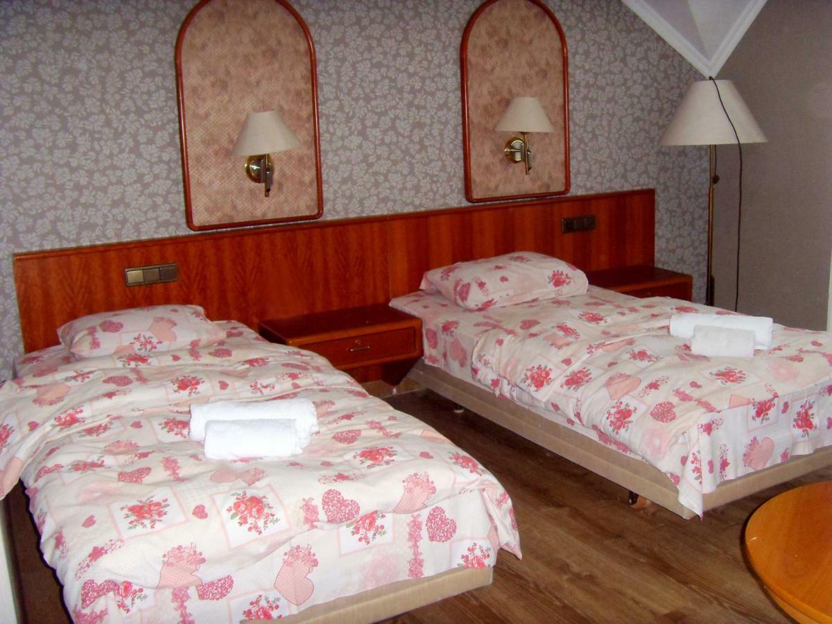 Hotel Nadikvari Тбилиси Екстериор снимка